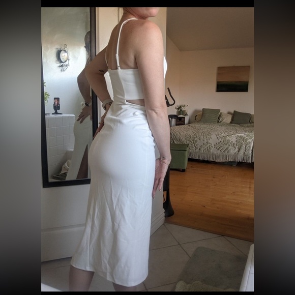 Lulus Only the Good Times White Sleeveless Cutout Midi Dress - Picture 6 of 9